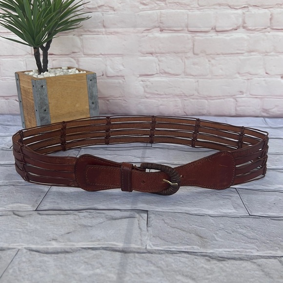 NWOT Timbuktu genuine brown leather belt size large - Picture 1 of 6